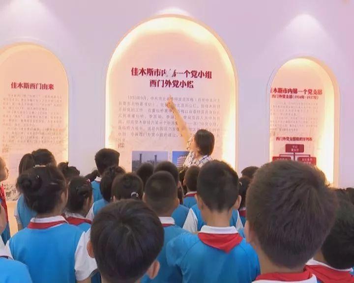 称八字2001年农历二月初七男7点